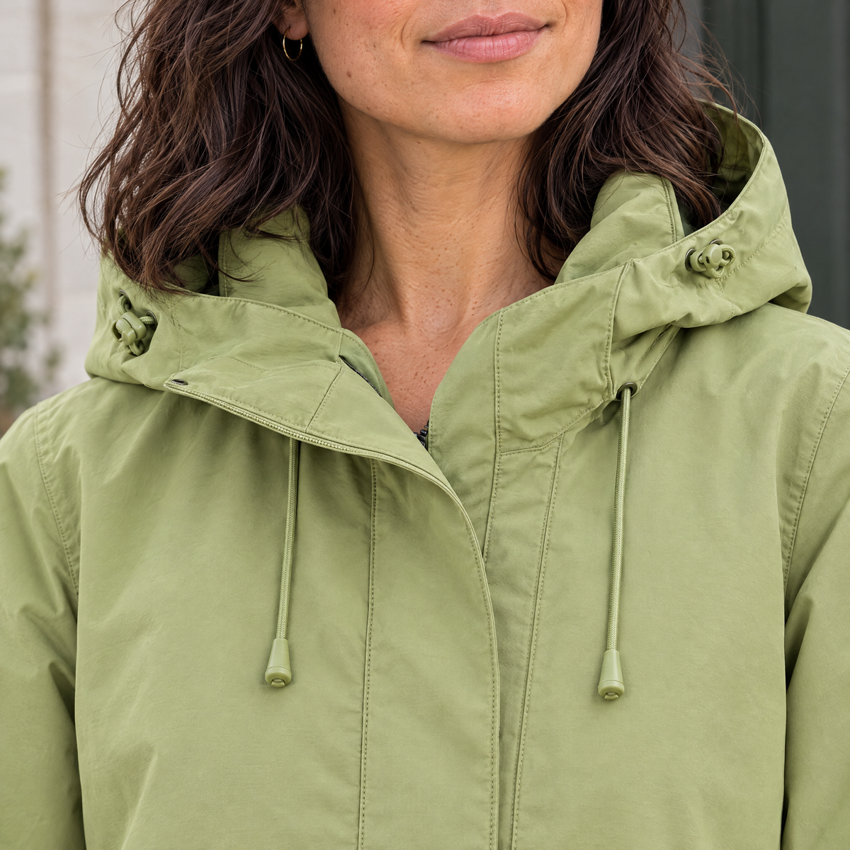 woutdoor apple green feature2