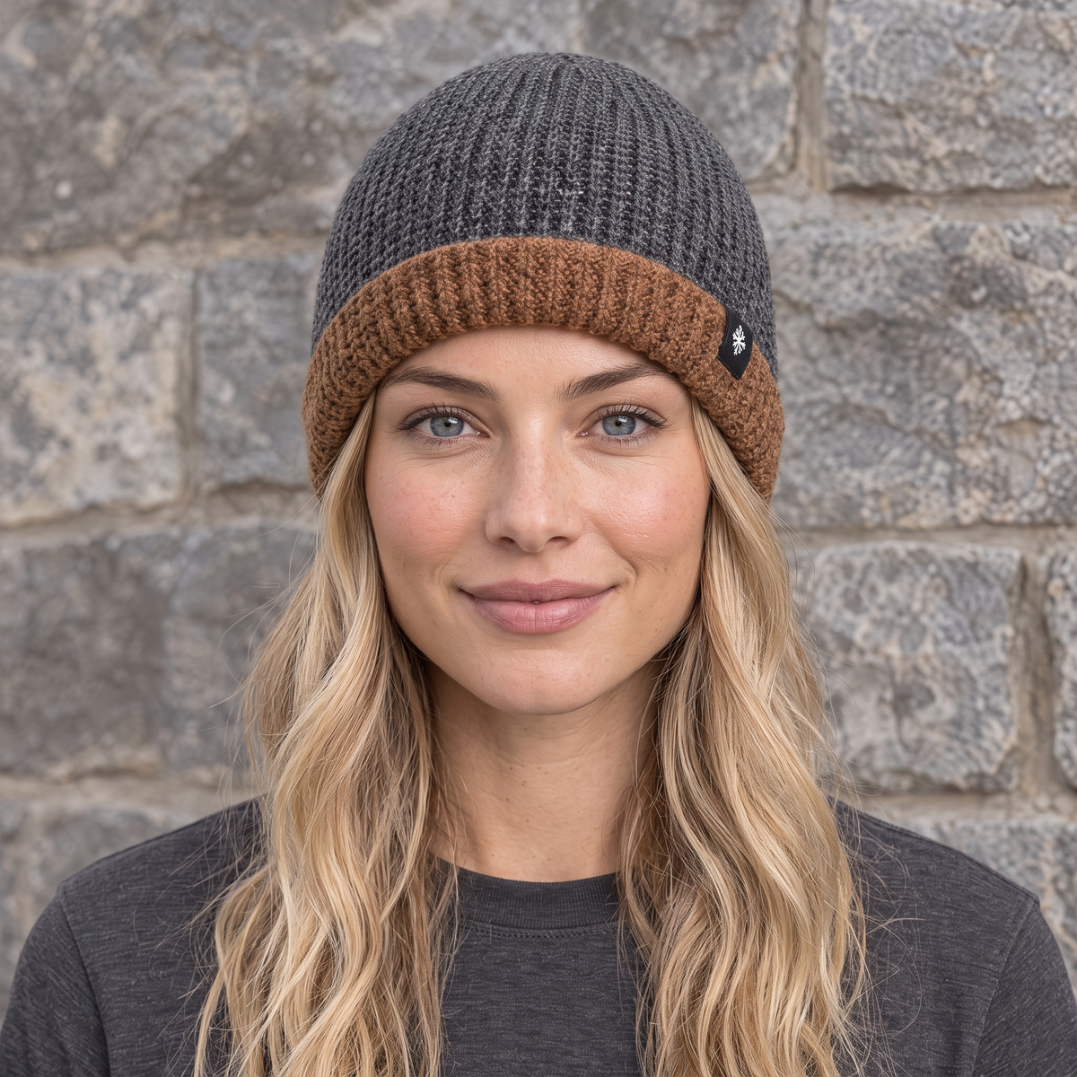 Women's knit beanie feature photograph [wb-gender-final-103]
