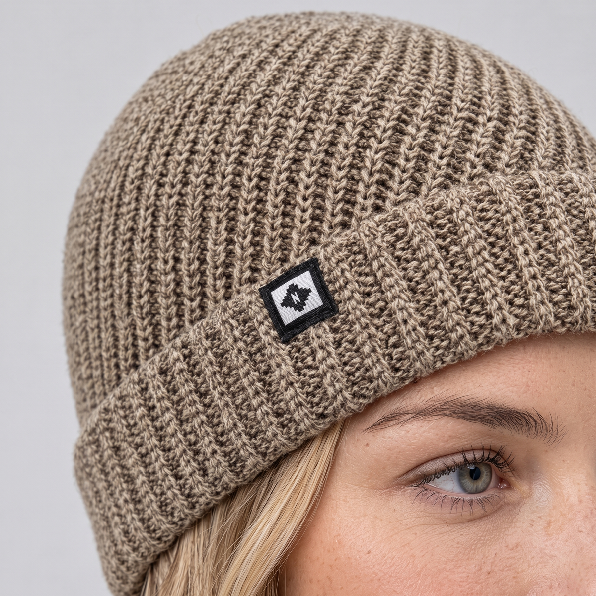 Women's knit beanie feature photograph [wb-gender-final-133]