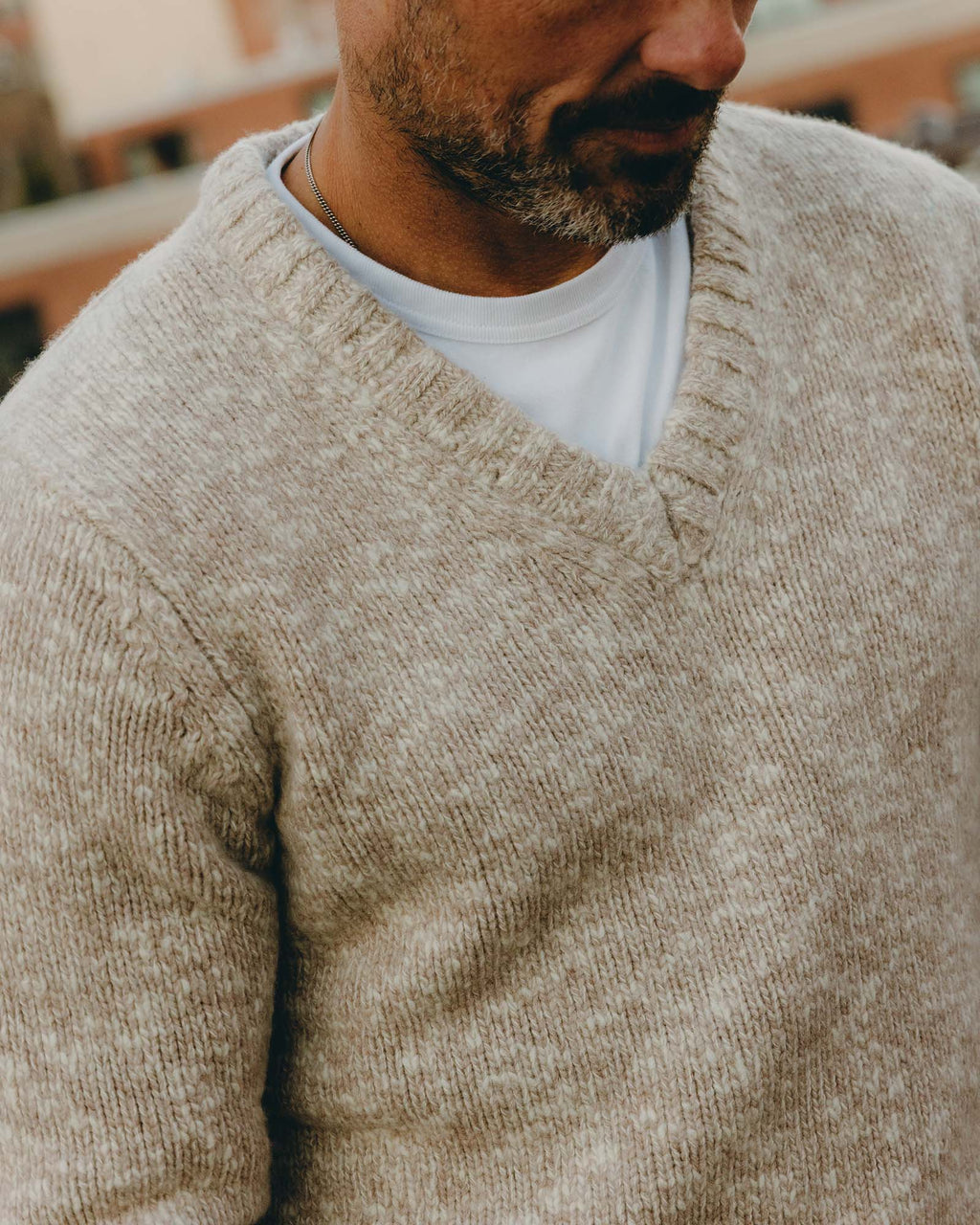 Men's The Match V-Neck Sweater in Sable Merino Slub