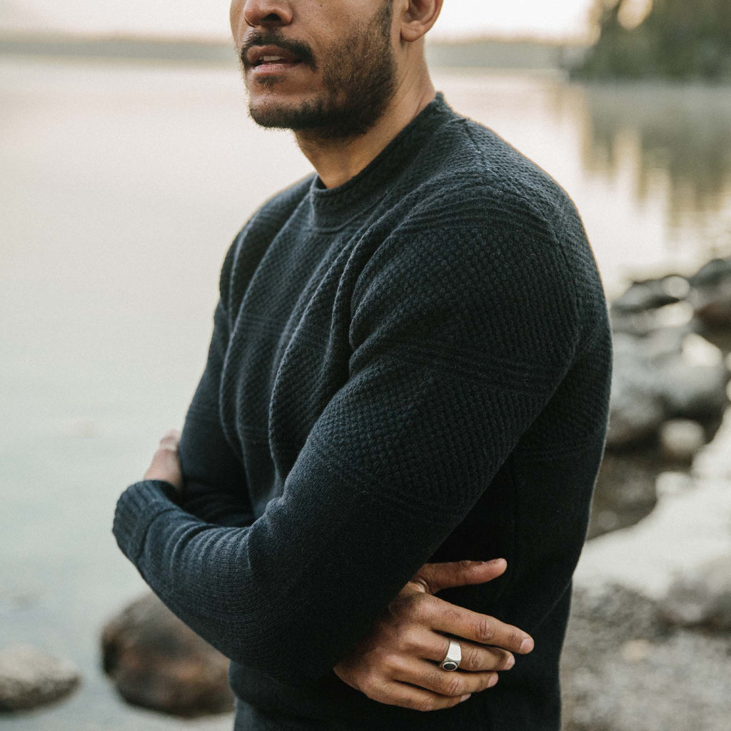 Men's The Ventana Sweater in Navy
