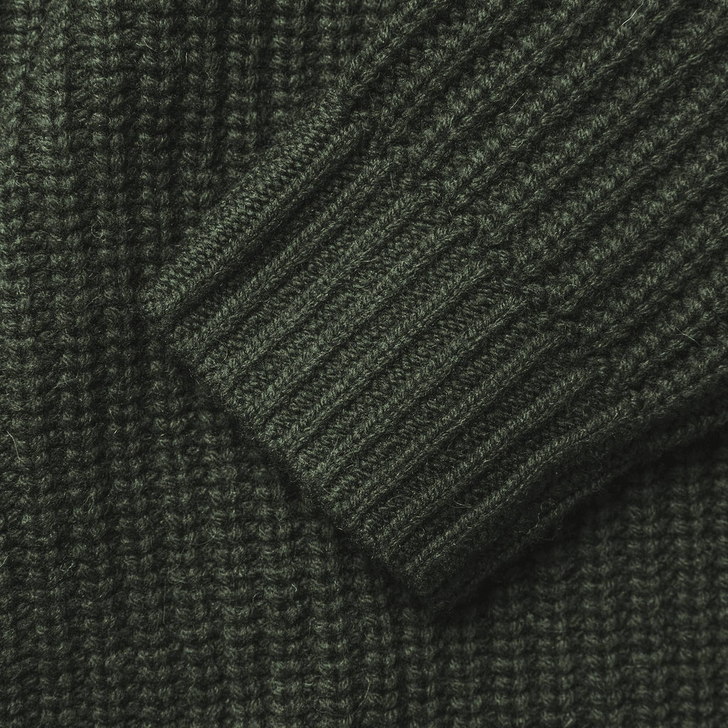 Men's The Wharf Sweater in Dark Olive