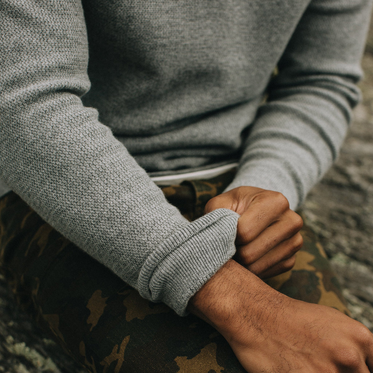 Men's The Hudson Sweater in Heather Grey