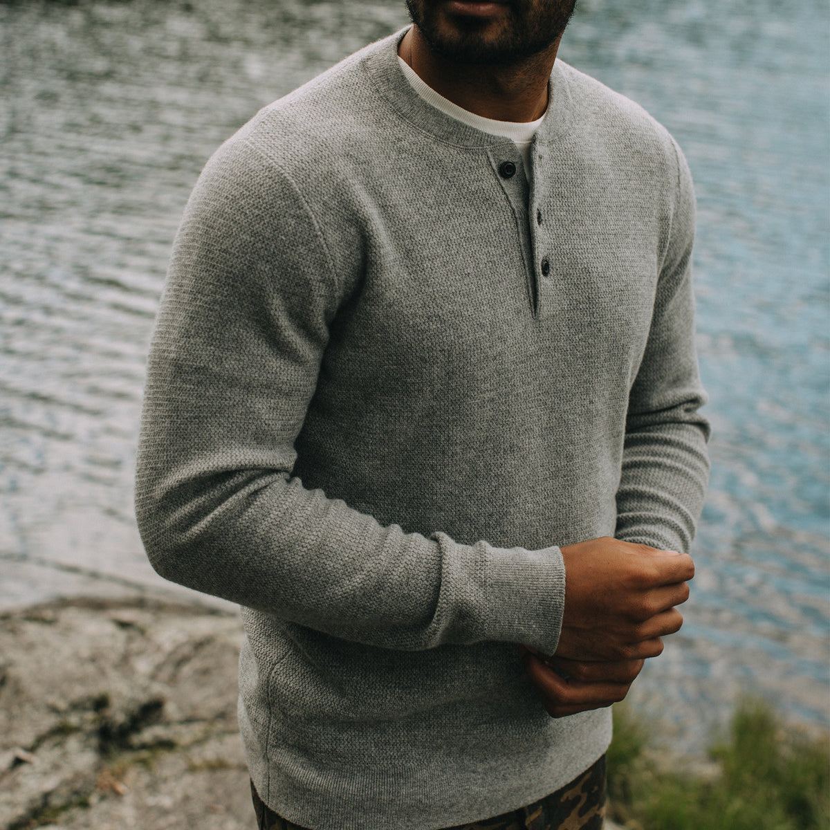 Men's The Hudson Sweater in Heather Grey
