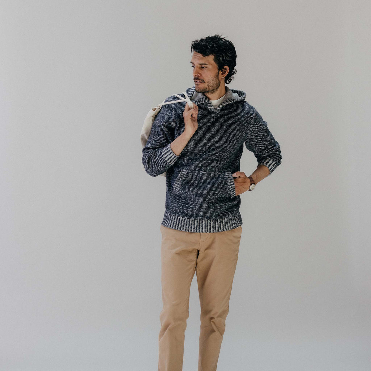 Men's The Headland Pullover Sweater in Marled Navy