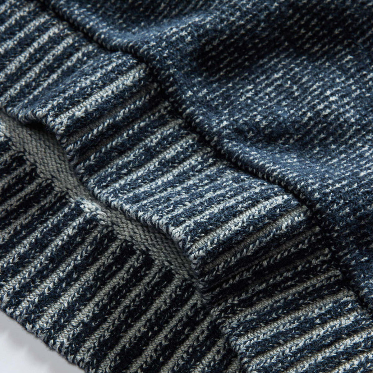 Men's The Headland Pullover Sweater in Marled Navy