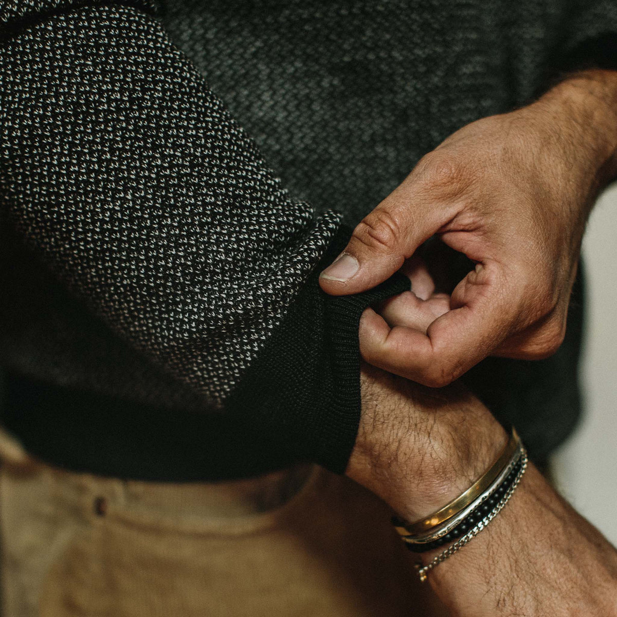 Men's The Everett Sweater in Black Birdseye