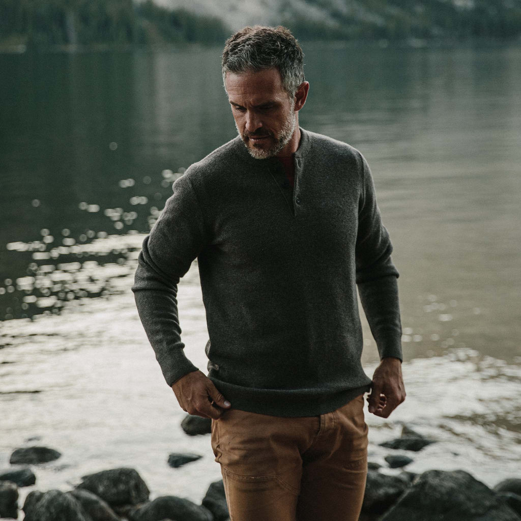 Men's The Hudson Sweater in Walnut