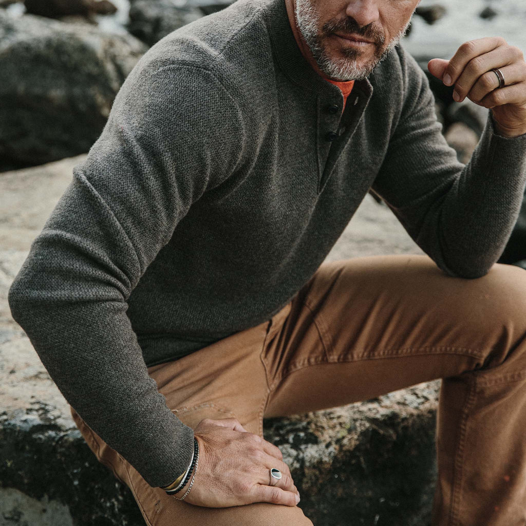 Men's The Hudson Sweater in Walnut