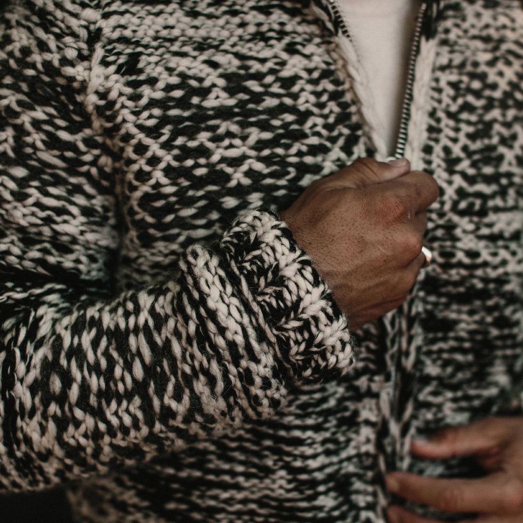Men's The Seawall Hand-knit Sweater in Coal