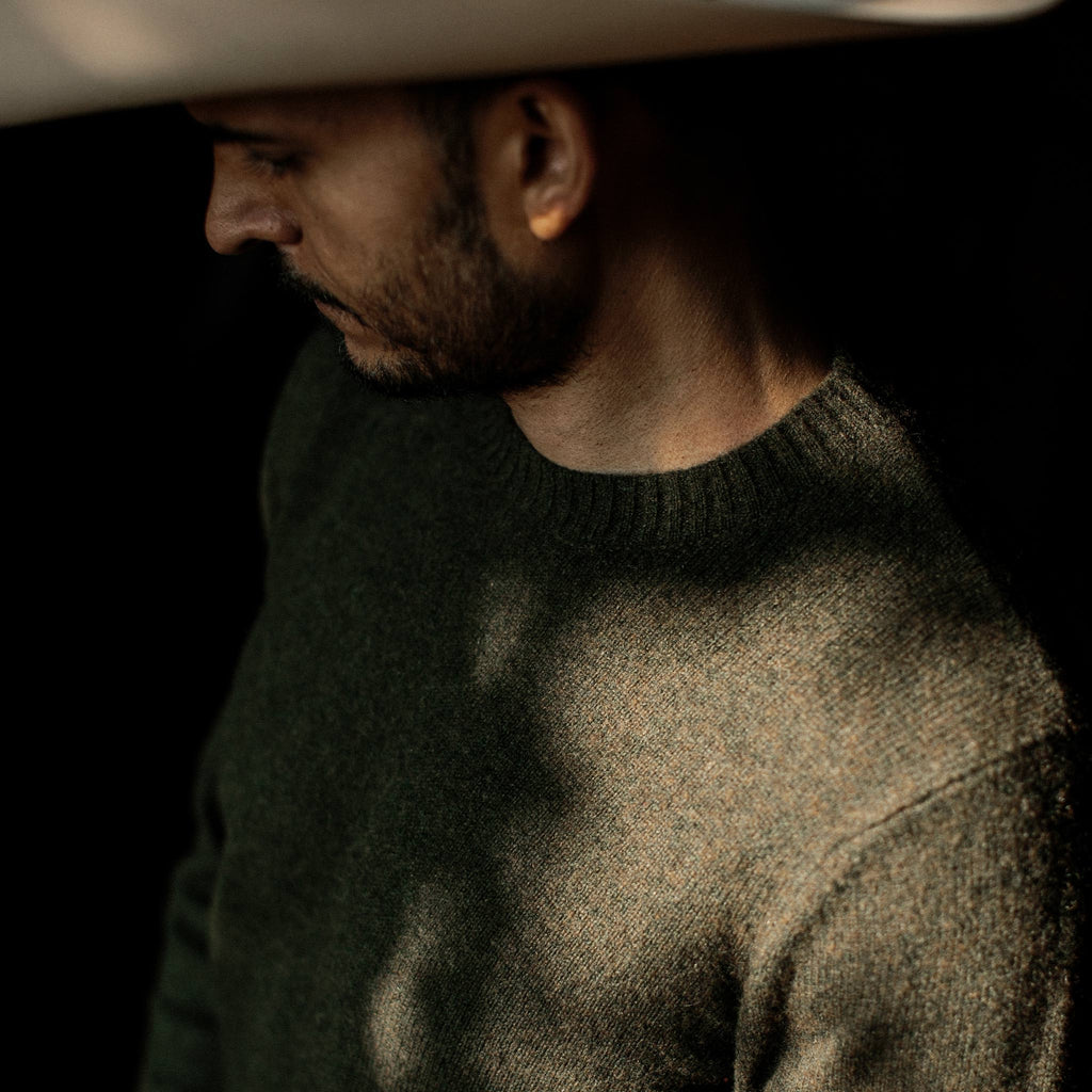 Men's The Lodge Sweater in Heather Forest