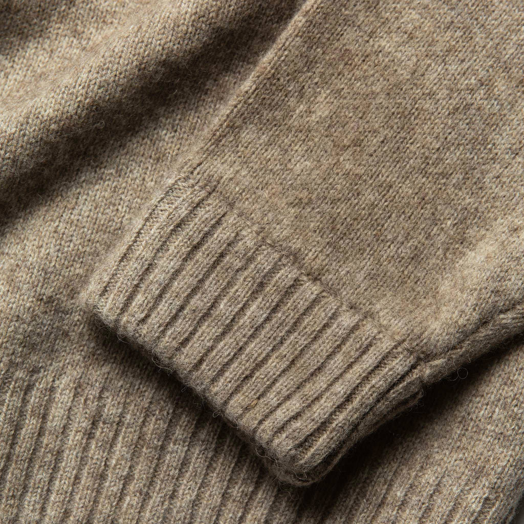 Men's The Lodge Sweater in Heather Oat