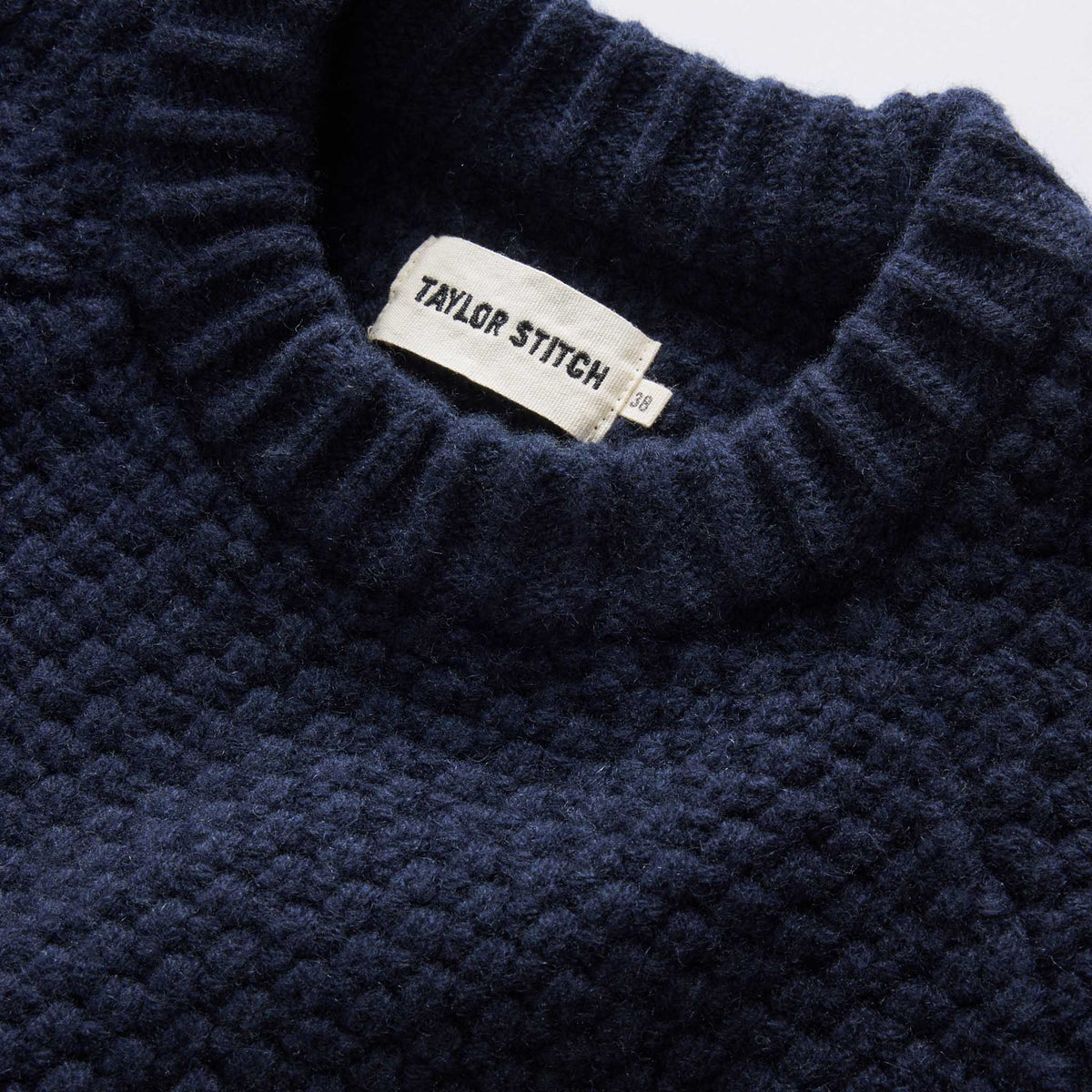 Men's The Fisherman Sweater in Dark Navy Merino