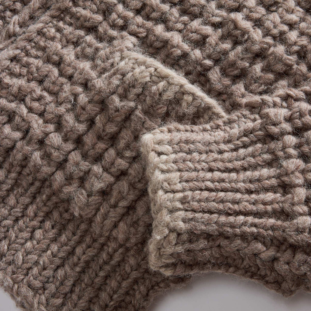 Men's The Seawall Hand-Knit Sweater in Heather Sable