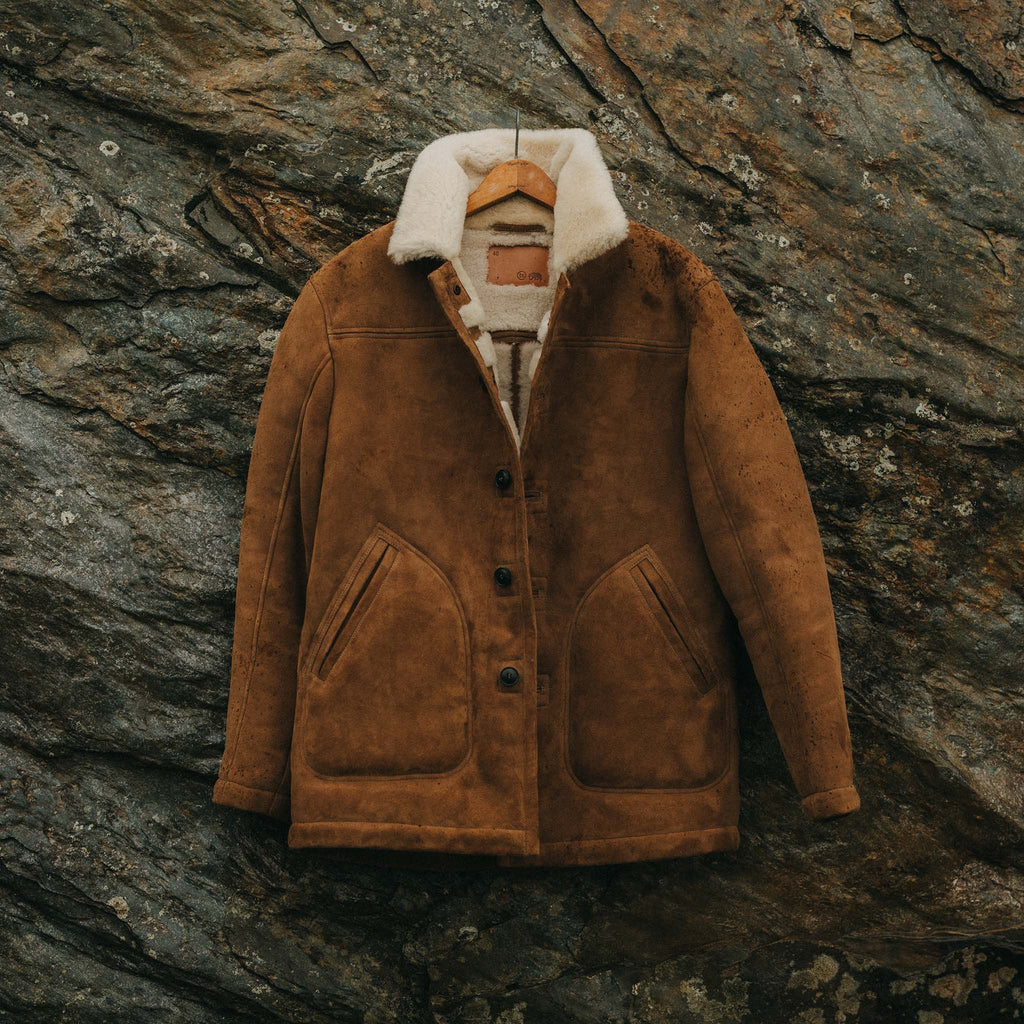 Men's The High Plains Coat in Walnut Shearling — Jacket