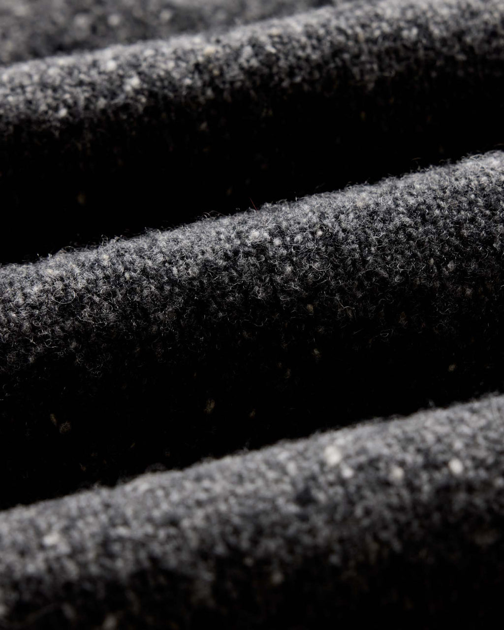 Men's The Seafarer Sweater in Charcoal Donegal