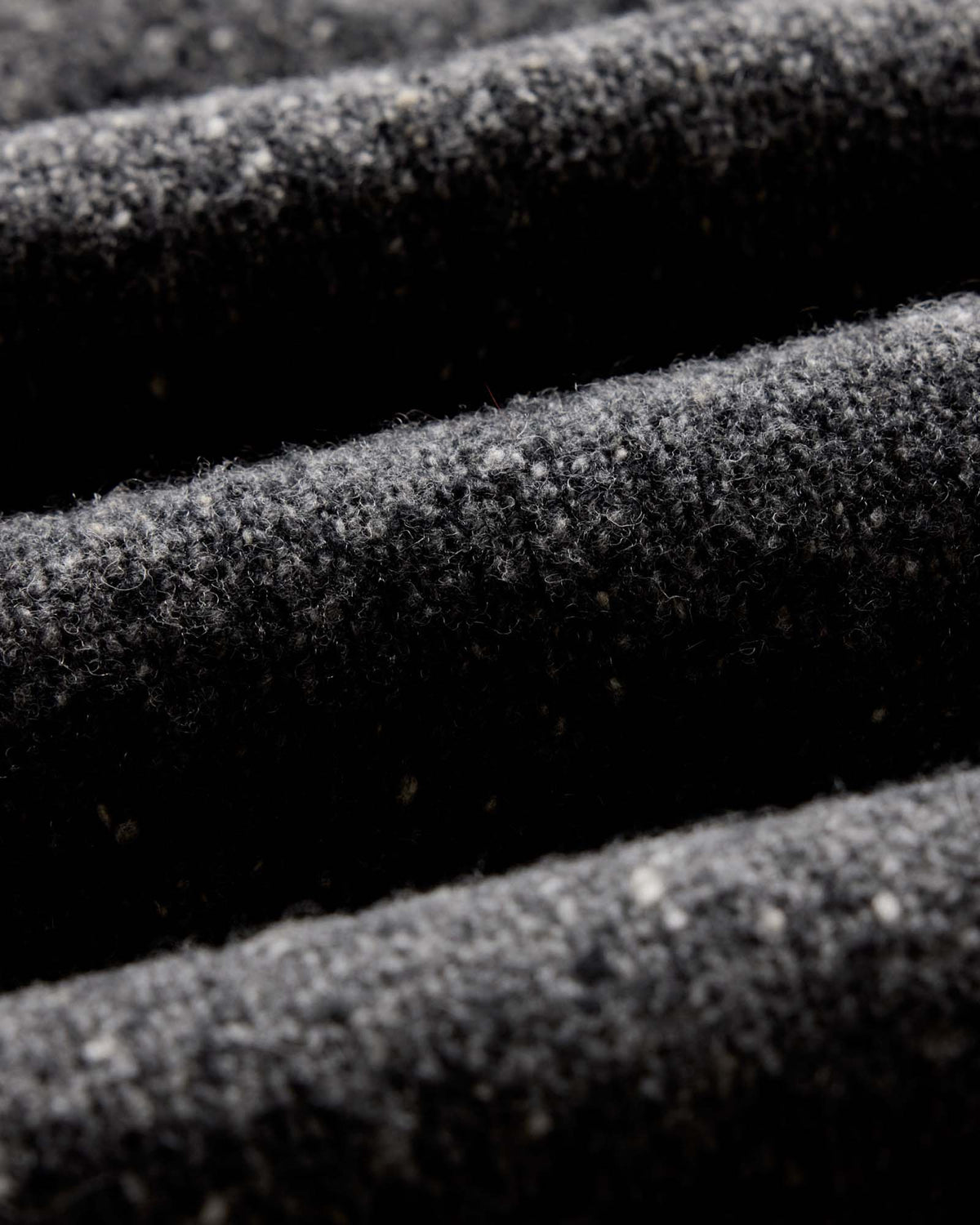 Men's The Seafarer Sweater in Charcoal Donegal