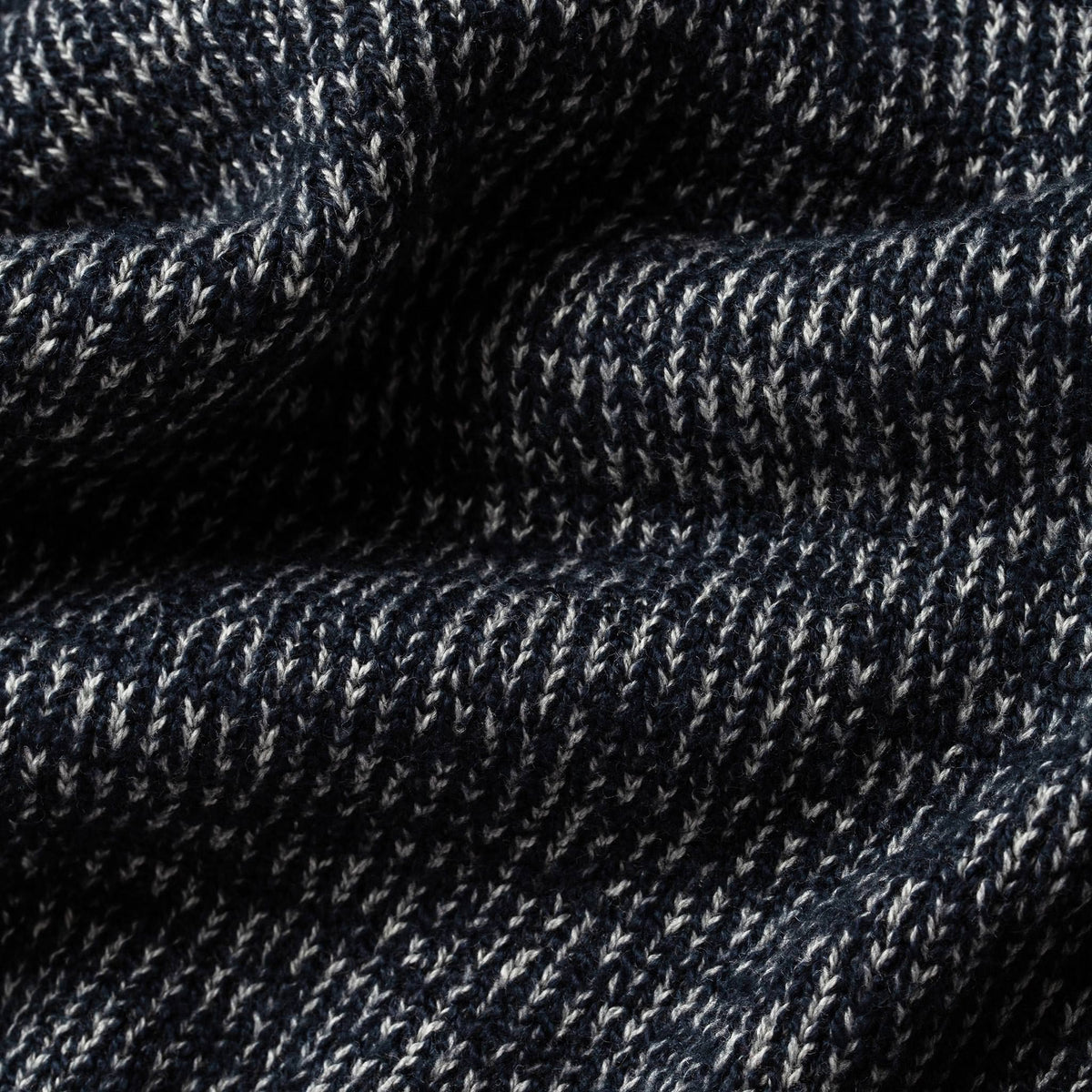 Men's The Headland Sweater in Marled Navy