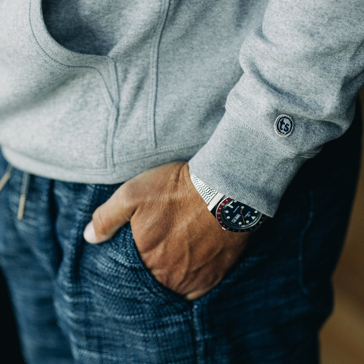 Men's The Heavy Bag Hoodie in Heather Grey Fleece — Sweater