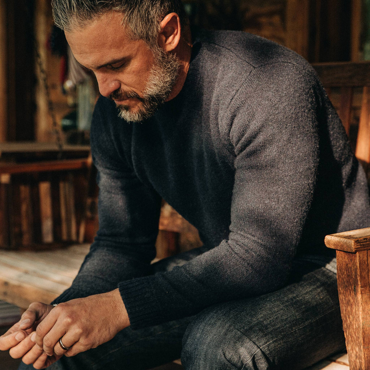 Men's The Lodge Sweater in Navy