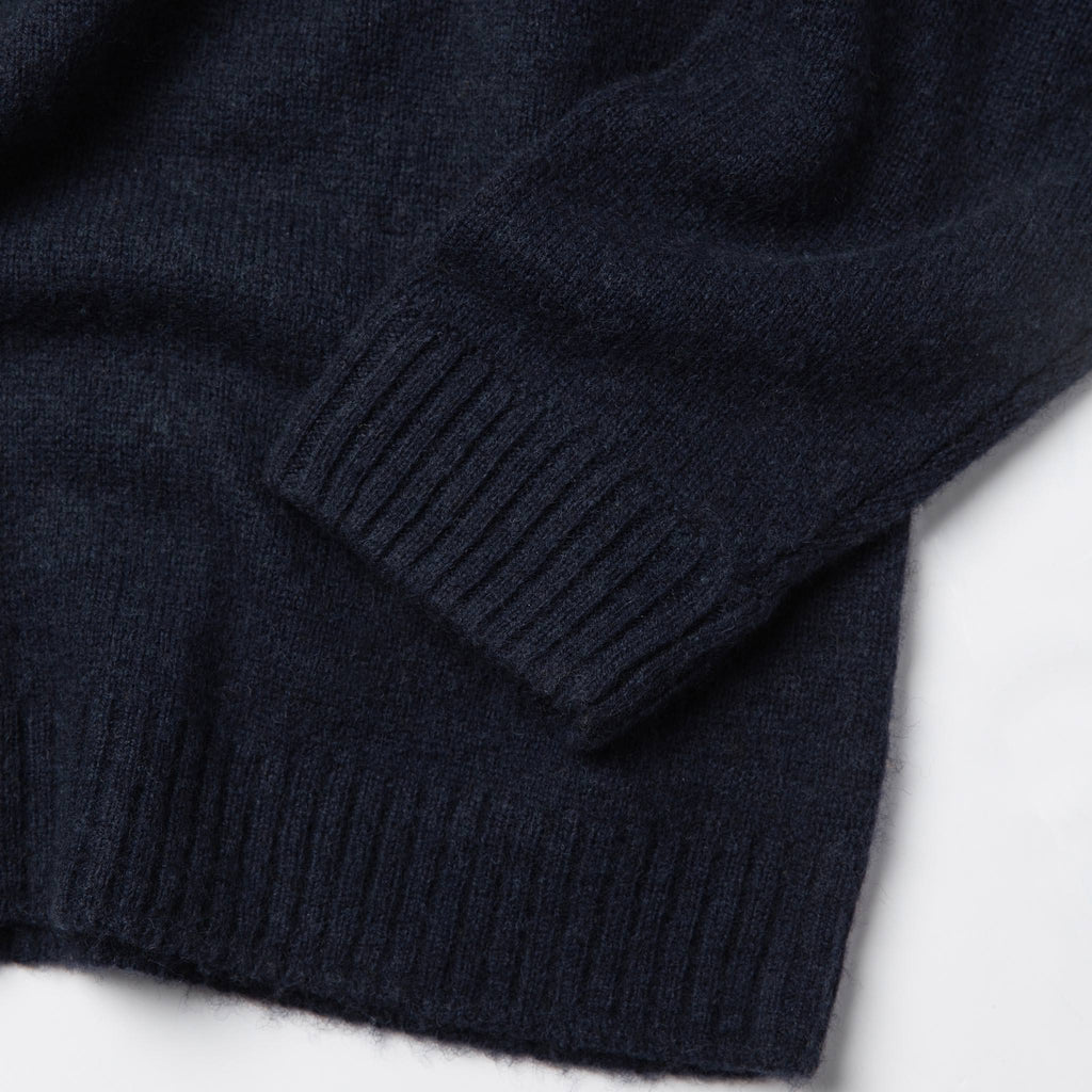 Men's The Lodge Sweater in Navy