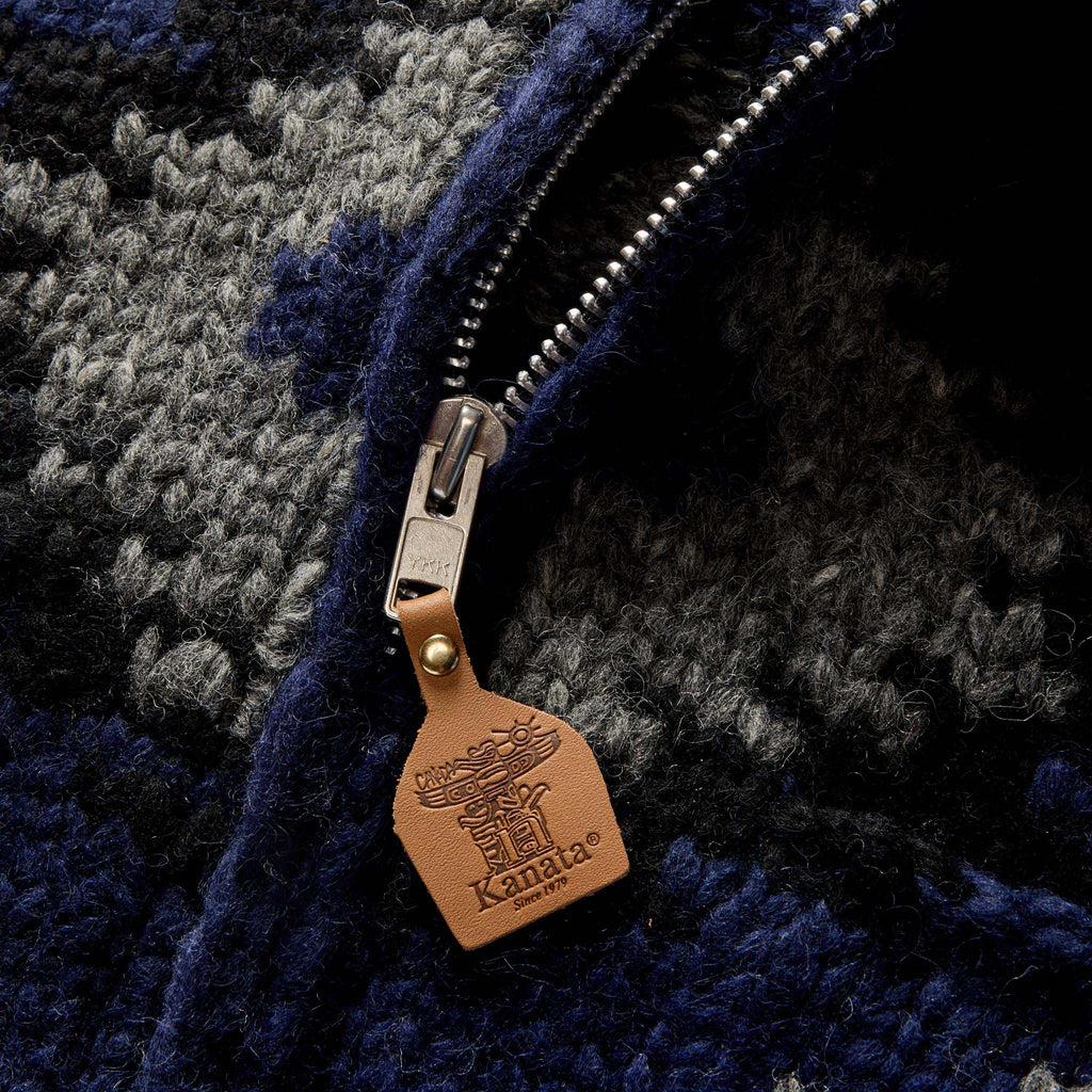 Men's The Seawall Hand-Knit Sweater in Navy Kilim