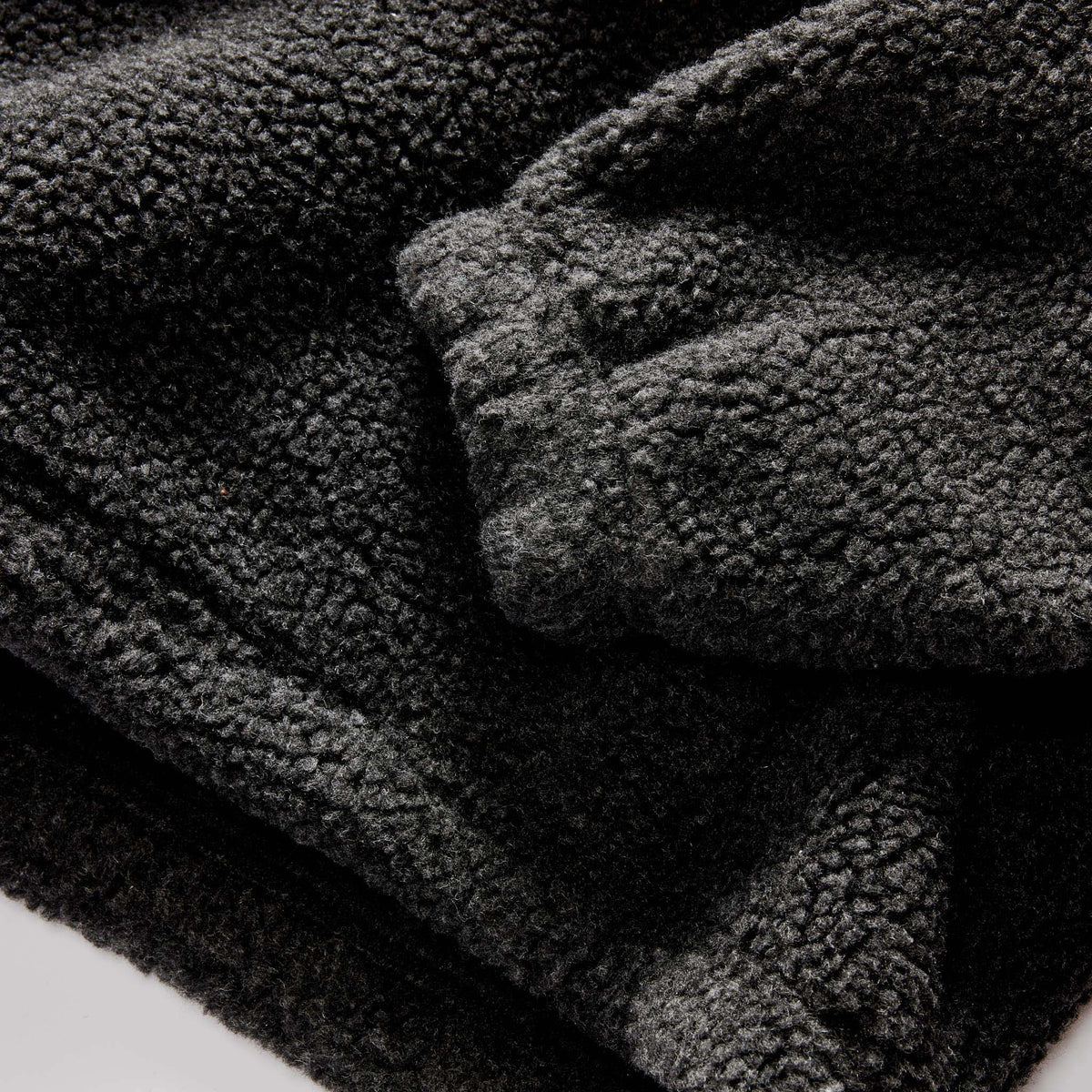 Men's The Nomad Pullover in Charcoal Heather Sherpa — Sweater