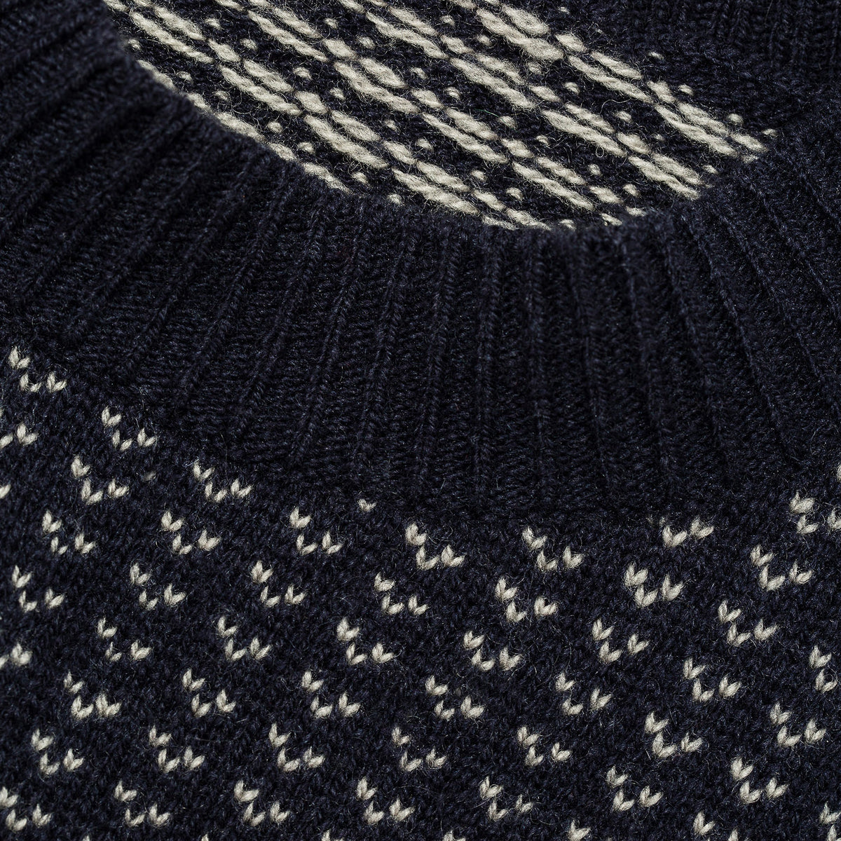 Men's The Rangeley Sweater in Navy Cash Merino