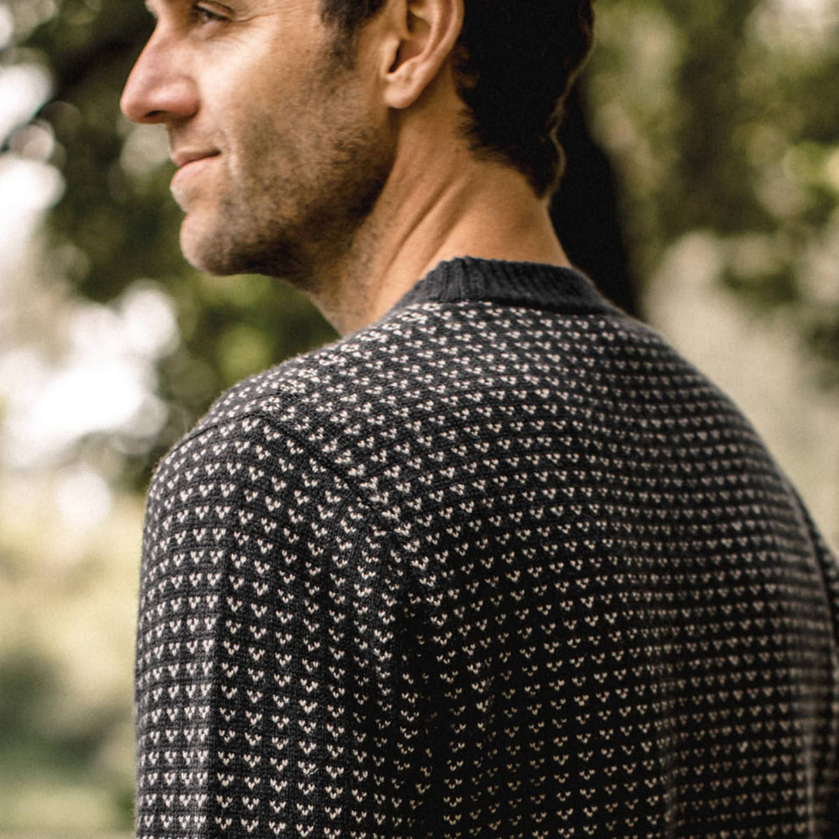 Men's The Rangeley Sweater in Navy Cash Merino