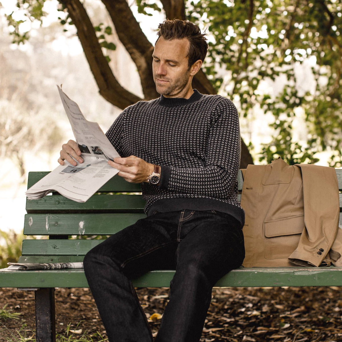 Men's The Rangeley Sweater in Navy Cash Merino