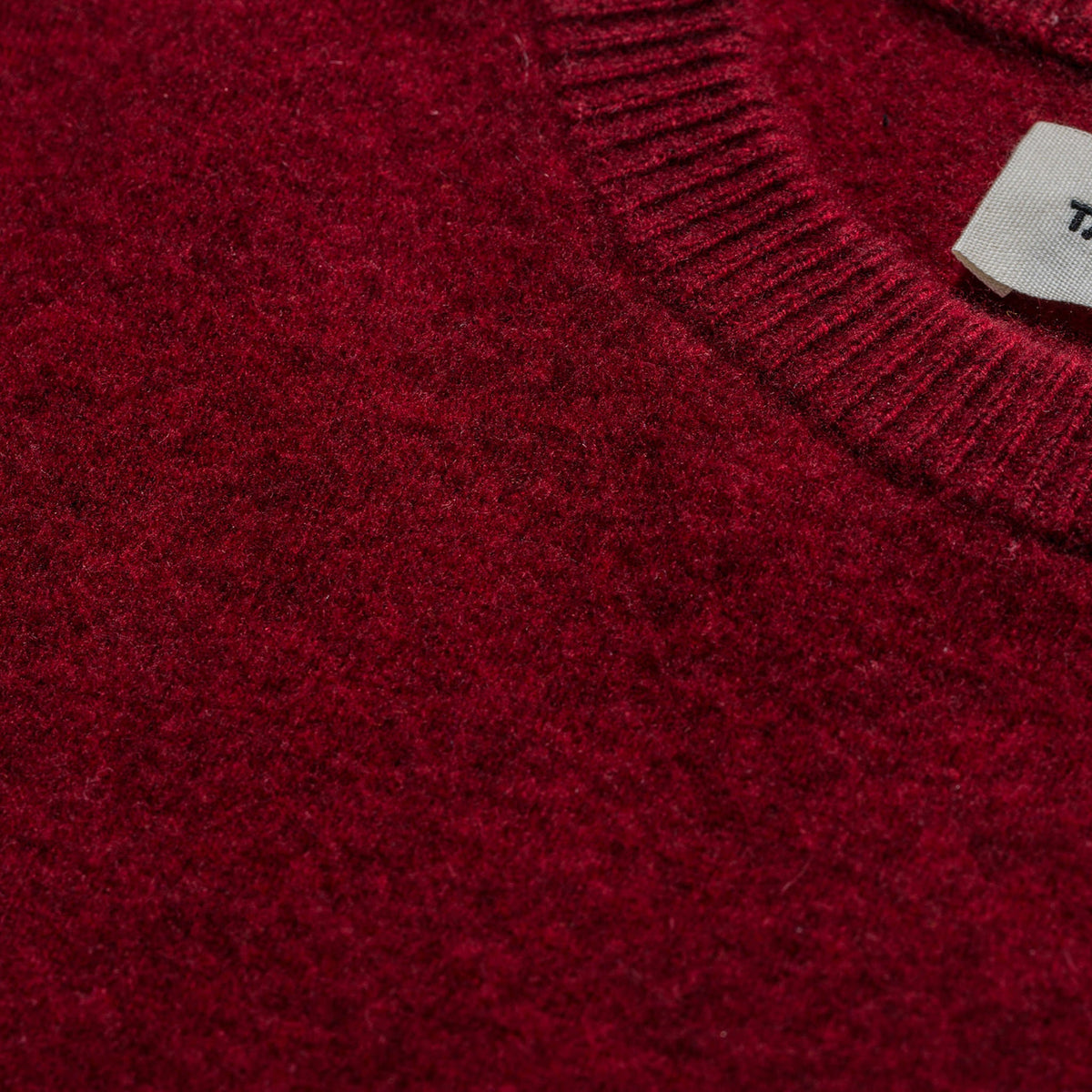 Men's The Lodge Sweater in Cardinal