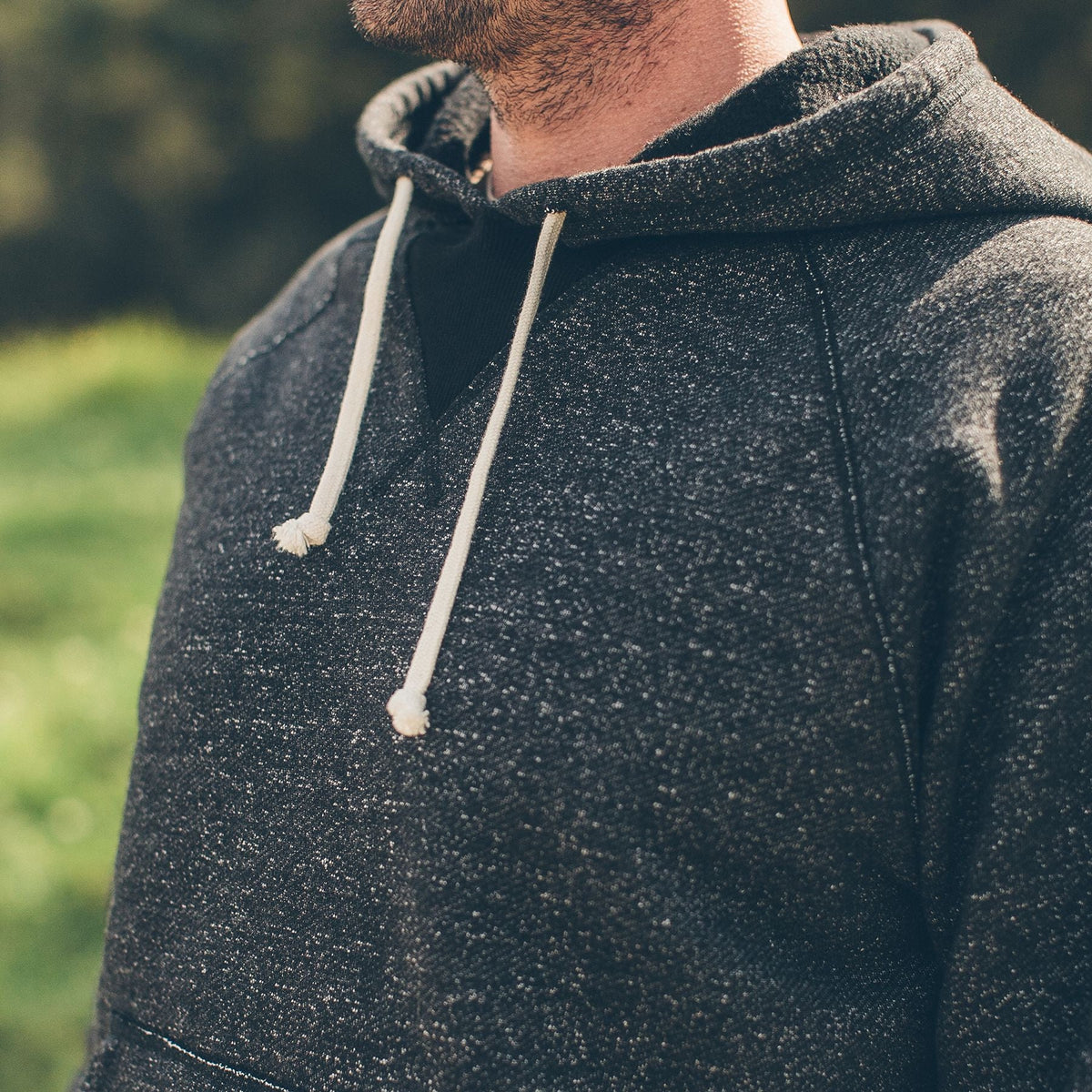 Men's The Hoodie in Charcoal Fleck Fleece — Sweater
