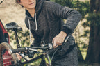 The Women's Apres Hoodie in Salt and Pepper Fleece — Sweater