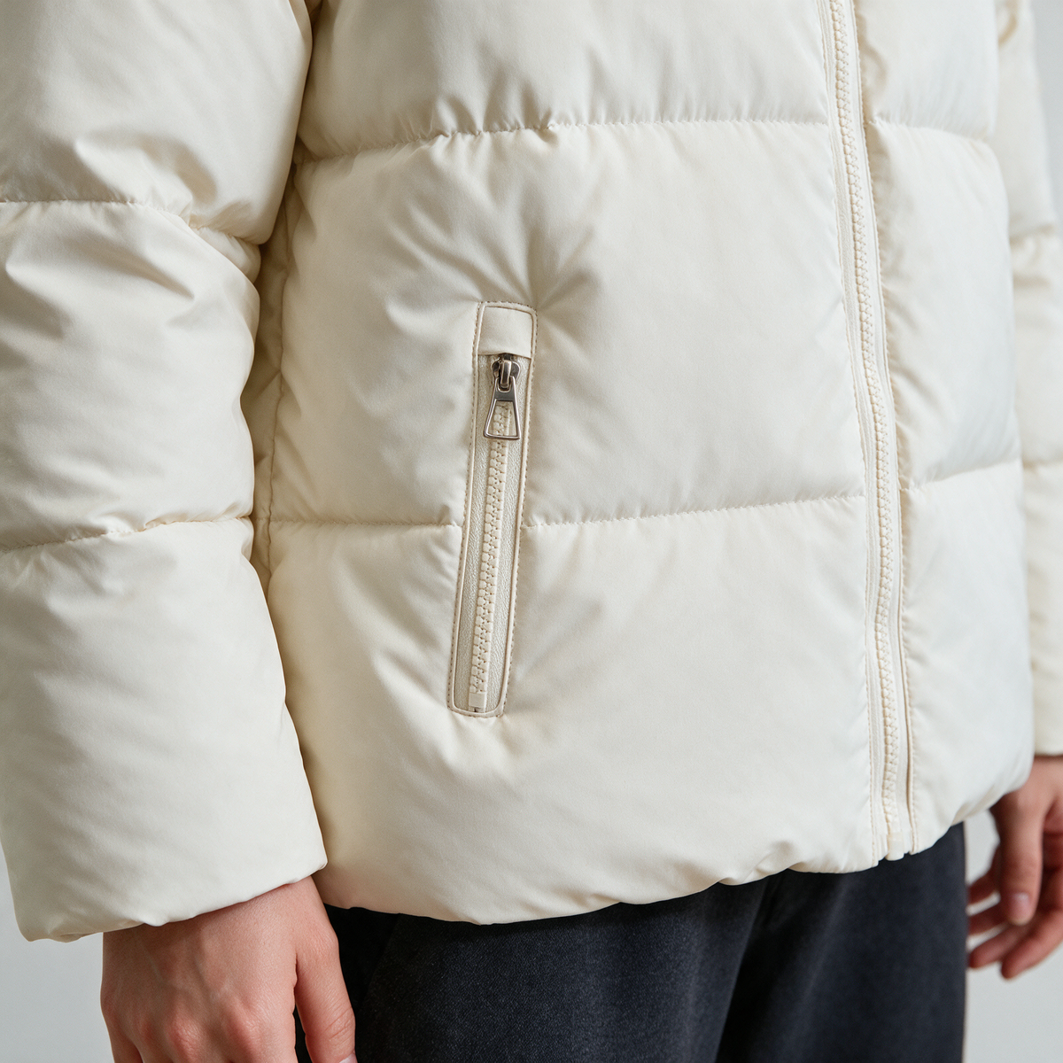 Fleece-lined hooded puffer jacket