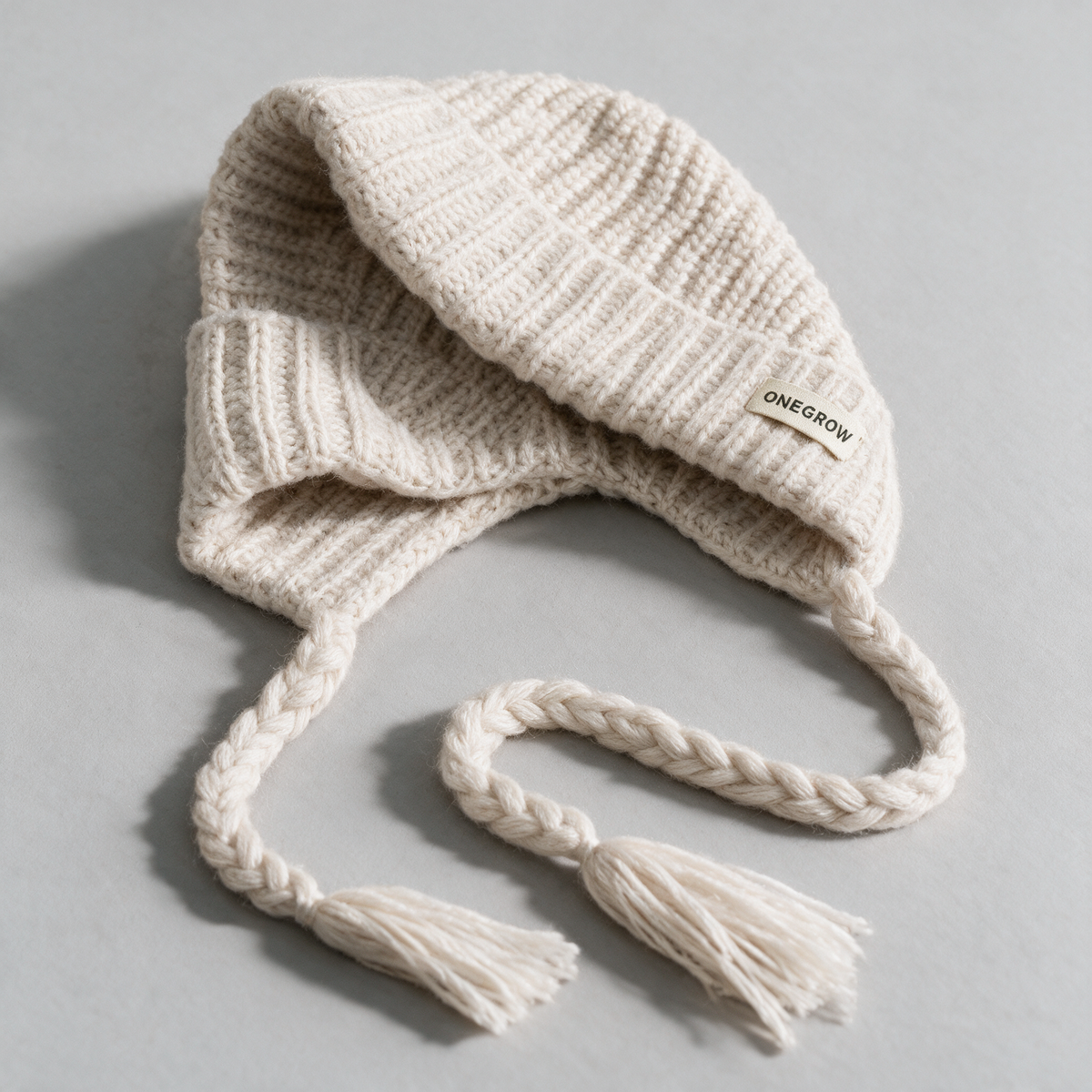 Knit earflap bonnet feature detail