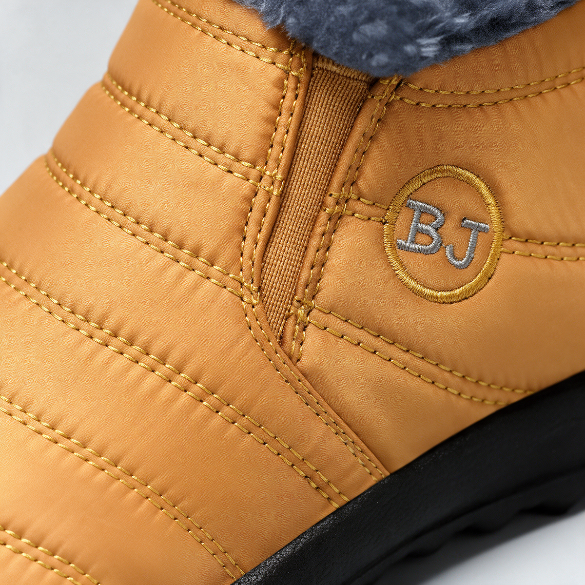 Gold ankle boots feature3
