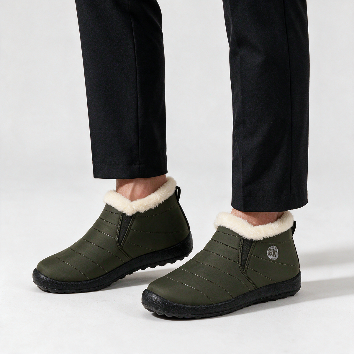 Plush-lined boot feature5