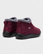 Plush-lined boot rear