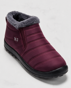 Plush-lined boot opening