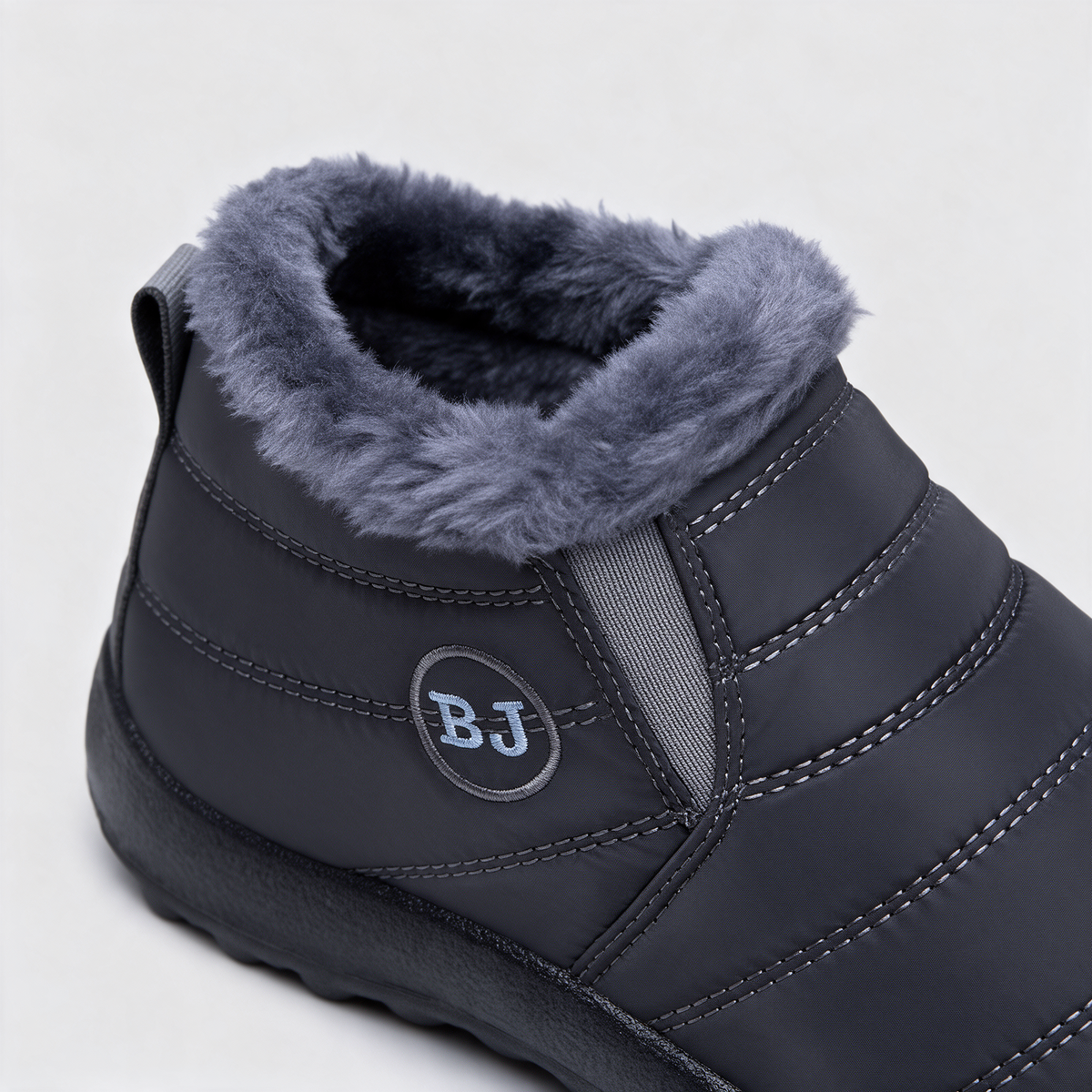 Charcoal plush-lined boots feature4