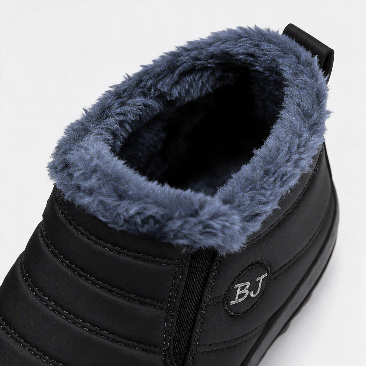 Plush-lined ankle boot feature4