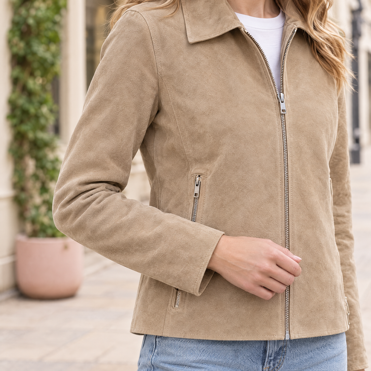 Women's Monty Suede Shirt Collar Zip Jacket — Sand — sleeve-detail