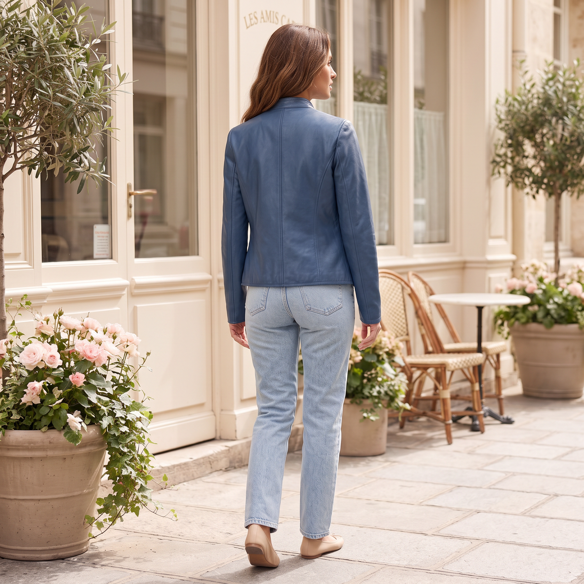 SUWOCOS00007 — Denim Blue — Windsor Blume model