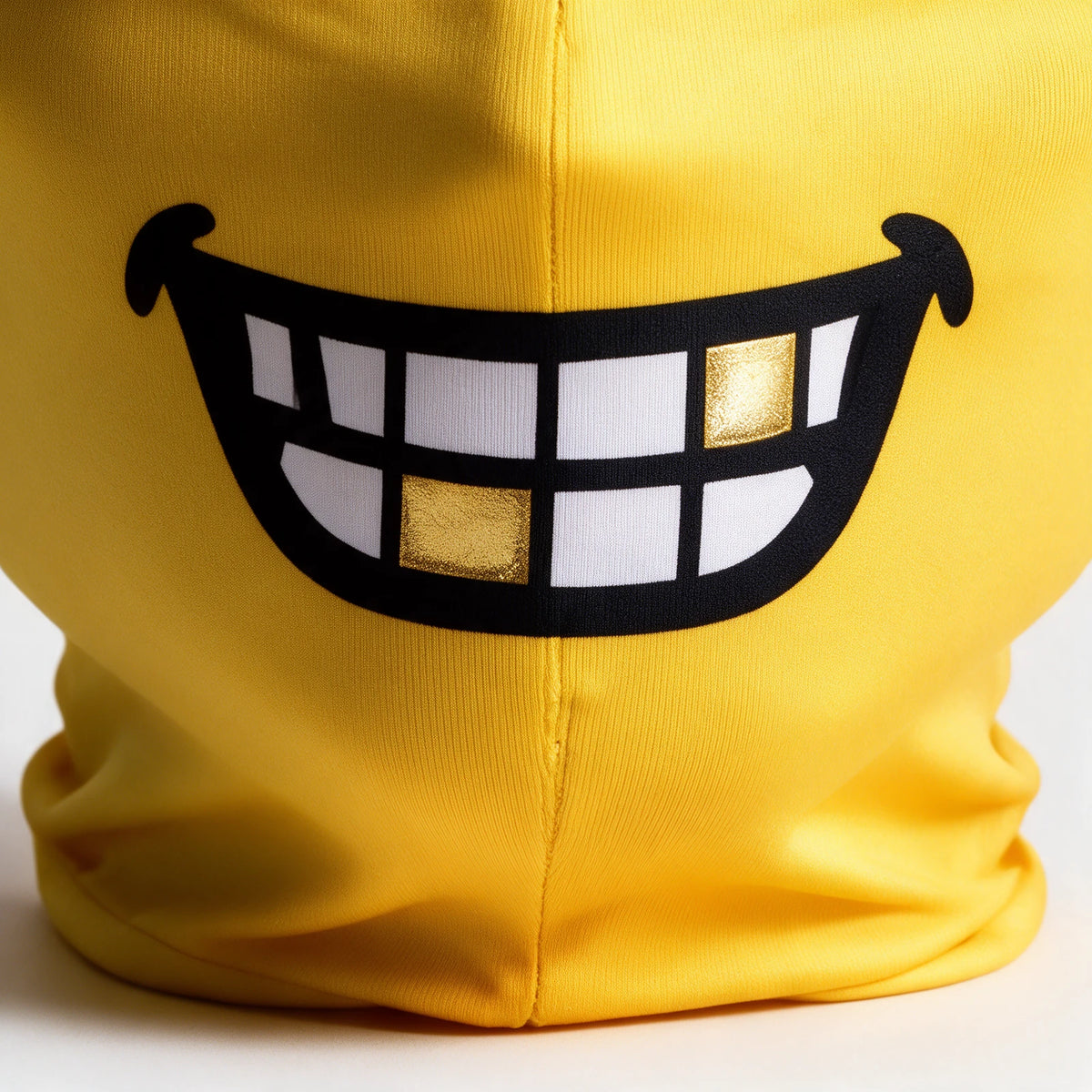 Toothy Grin mask — feature 3