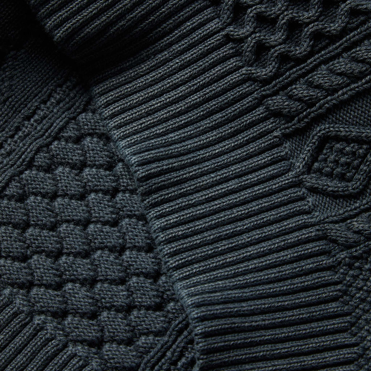 Men's The Orr Sweater in Charcoal